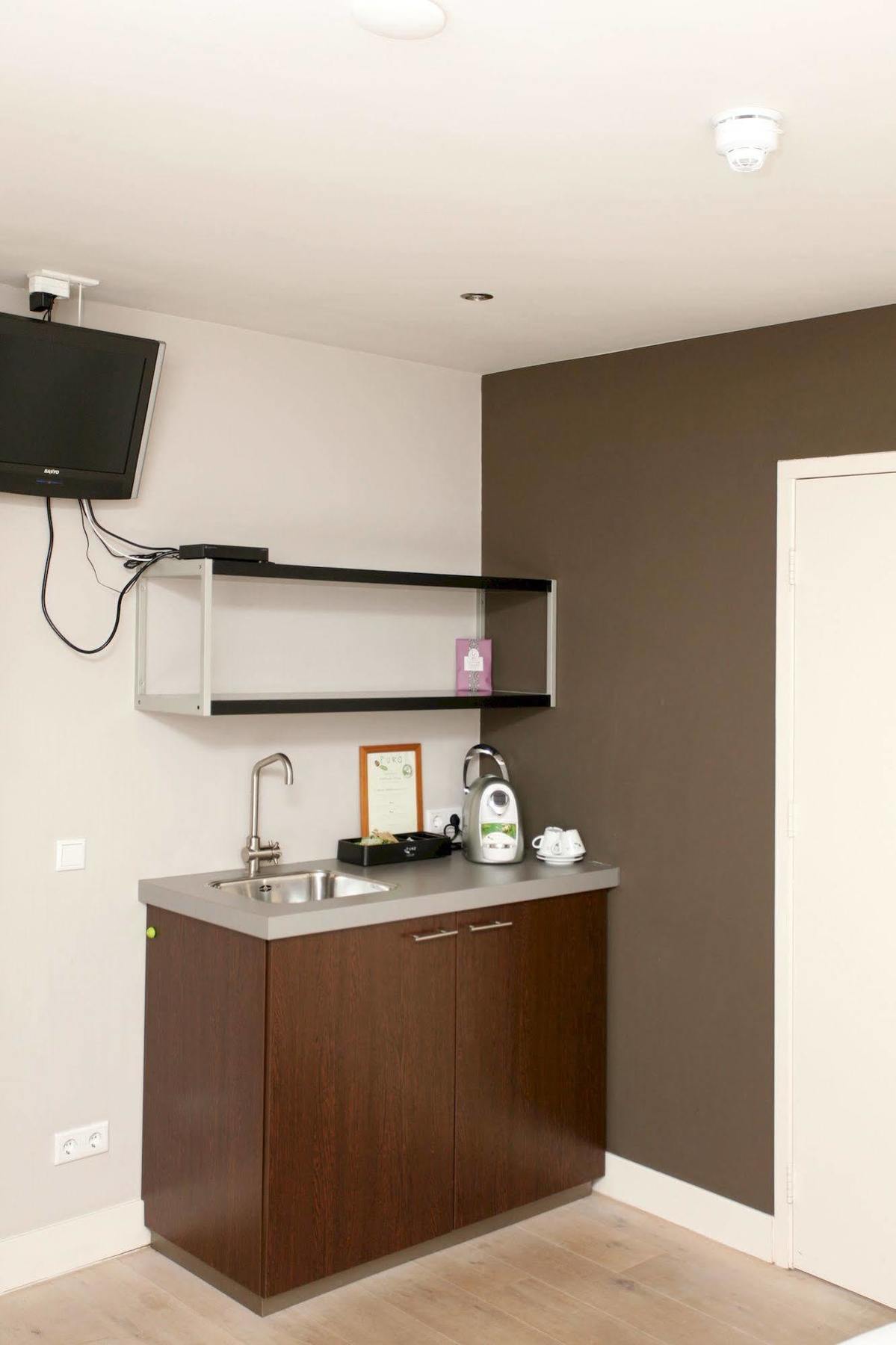 Lightotel Veldhoven Airport Екстериор снимка